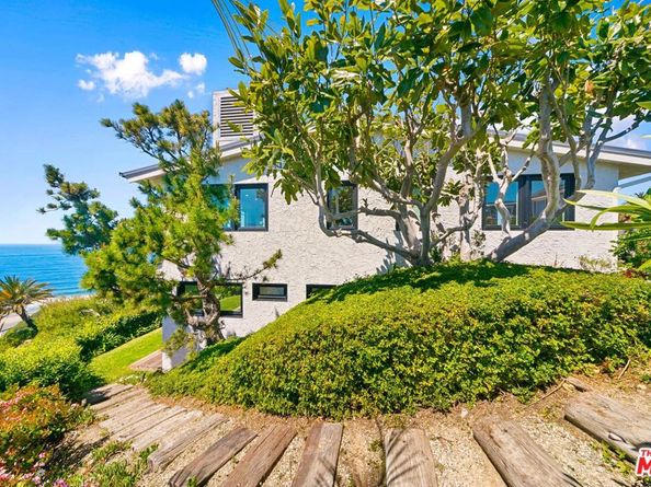 6817 Seawatch Lane, Malibu CA 90265