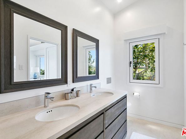 6817 Seawatch Lane, Malibu CA 90265