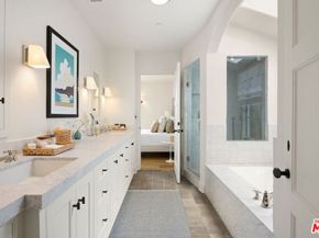 765 Ranch Lane, Pacific Palisades CA 90272