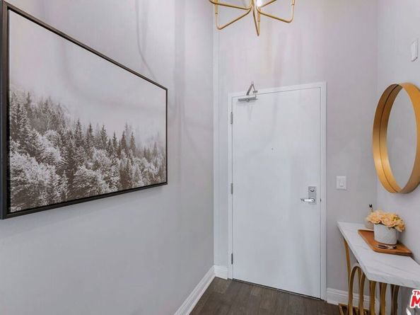 645 W 9th Street 740, Los Angeles CA 90015