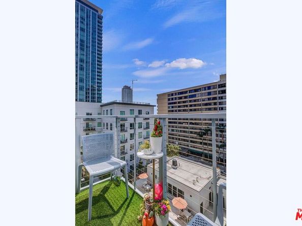 645 W 9th Street 740, Los Angeles CA 90015
