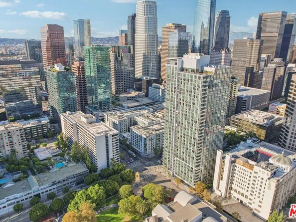 645 W 9th Street 740, Los Angeles CA 90015