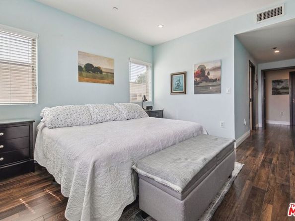 11218 Camarillo Street 305, North Hollywood CA 91602