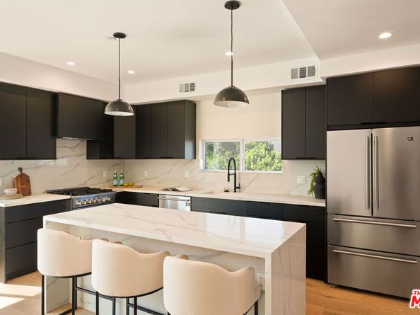6048 Burwood Avenue, Los Angeles CA 90042