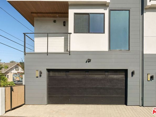 6048 Burwood Avenue, Los Angeles CA 90042
