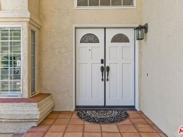 17923 Lone Oak Drive, Granada Hills CA 91344
