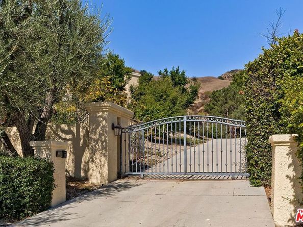 17923 Lone Oak Drive, Granada Hills CA 91344