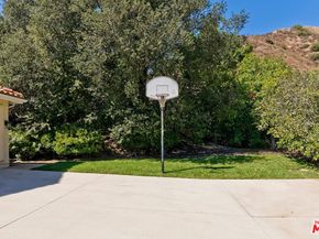 17923 Lone Oak Drive, Granada Hills CA 91344