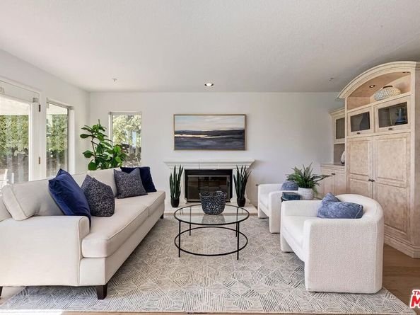 17923 Lone Oak Drive, Granada Hills CA 91344