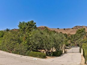 17923 Lone Oak Drive, Granada Hills CA 91344