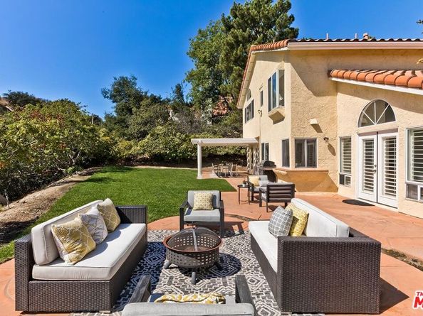 17923 Lone Oak Drive, Granada Hills CA 91344