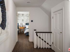 7064 La Presa Drive, Los Angeles CA 90068