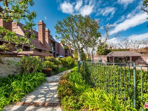 13044 Mindanao Way 2, Marina Del Rey CA 90292