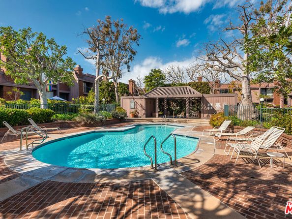 13044 Mindanao Way 2, Marina Del Rey CA 90292