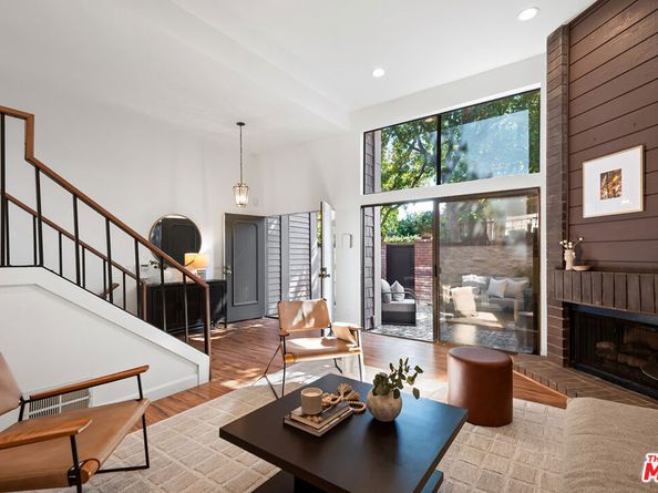 13044 Mindanao Way 2, Marina Del Rey CA 90292