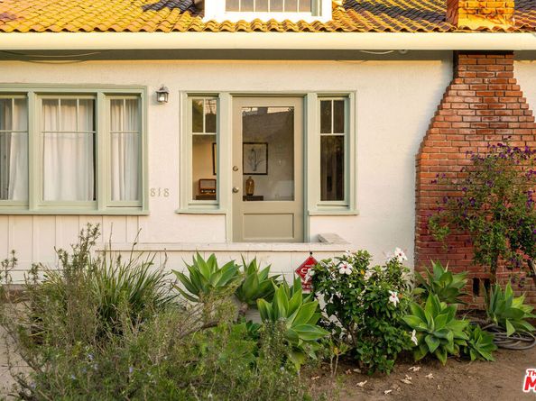 818 Palms Boulevard, Venice CA 90291