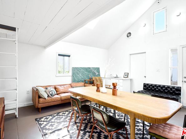 818 Palms Boulevard, Venice CA 90291