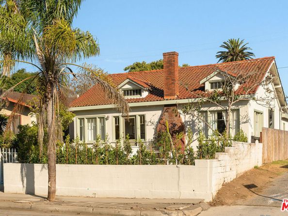 818 Palms Boulevard, Venice CA 90291