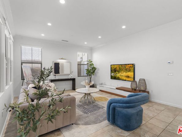 141 Tidal, Irvine CA 92620