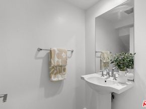 141 Tidal, Irvine CA 92620