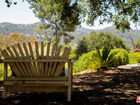 21227 Colina Drive, Topanga CA 90290