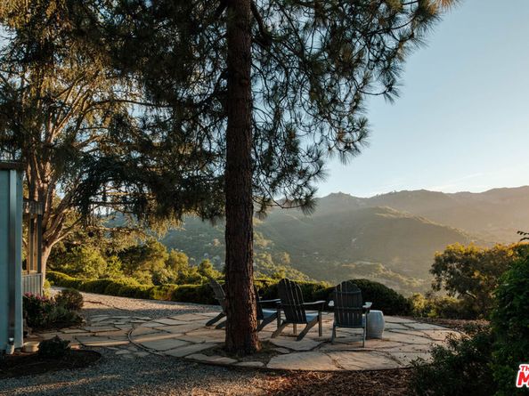 21227 Colina Drive, Topanga CA 90290