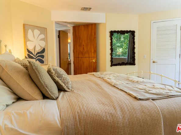 21227 Colina Drive, Topanga CA 90290