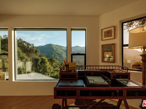 21227 Colina Drive, Topanga CA 90290