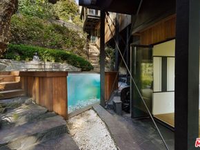 1509 Amalfi Drive, Pacific Palisades CA 90272