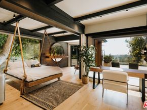 1509 Amalfi Drive, Pacific Palisades CA 90272