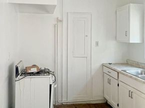 522 W Vernon Avenue, Los Angeles CA 90037