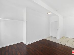 522 W Vernon Avenue, Los Angeles CA 90037