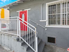 522 W Vernon Avenue, Los Angeles CA 90037
