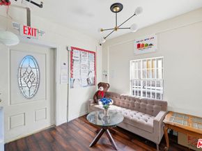 522 W Vernon Avenue, Los Angeles CA 90037