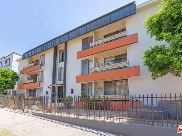 360 S Kenmore Avenue 209, Los Angeles CA 90020