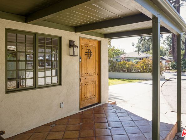 1840 Santa Rosa Avenue, Pasadena CA 91104