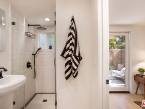 1840 Santa Rosa Avenue, Pasadena CA 91104