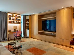 9210 Cordell Drive, Los Angeles CA 90069