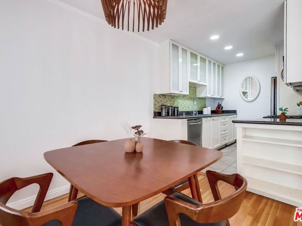 1275 Havenhurst Drive 4, West Hollywood CA 90046