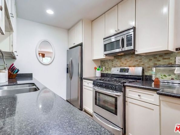 1275 Havenhurst Drive 4, West Hollywood CA 90046