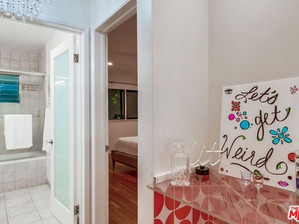 1275 Havenhurst Drive 4, West Hollywood CA 90046