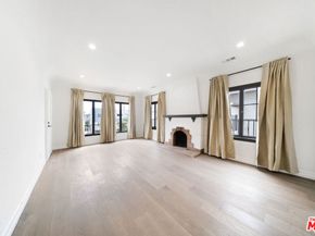 1005 N Genesee Avenue, West Hollywood CA 90046