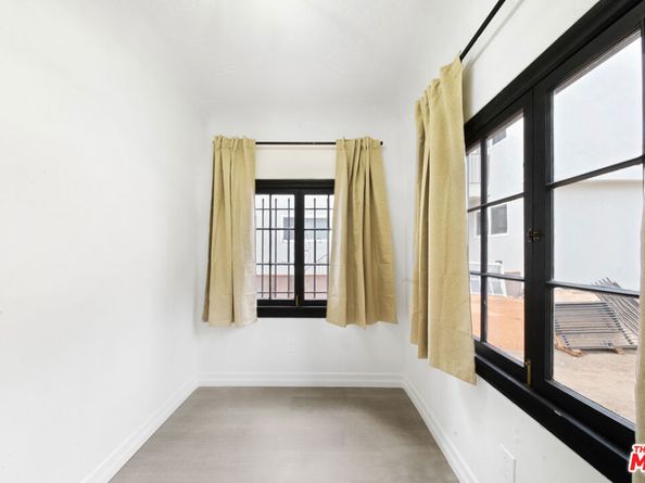 1005 N Genesee Avenue, West Hollywood CA 90046