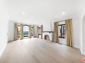 1005 N Genesee Avenue, West Hollywood CA 90046