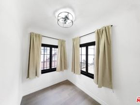 1005 N Genesee Avenue, West Hollywood CA 90046