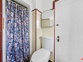 5173 Pickford Street, Los Angeles CA 90019