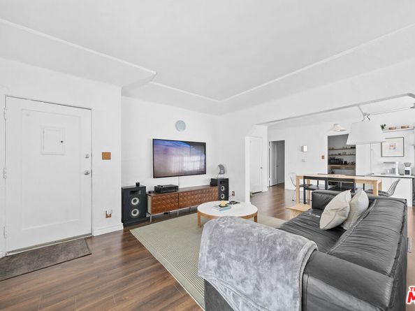 5173 Pickford Street, Los Angeles CA 90019