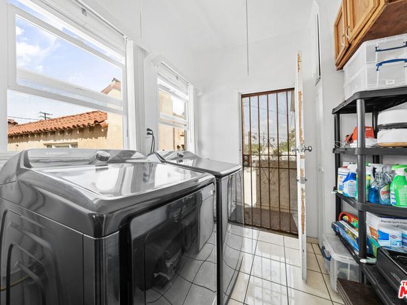 5173 Pickford Street, Los Angeles CA 90019