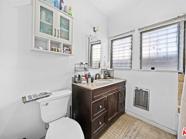 5173 Pickford Street, Los Angeles CA 90019