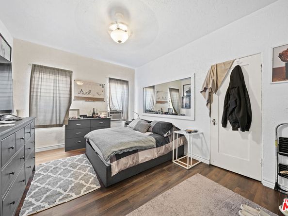 5173 Pickford Street, Los Angeles CA 90019